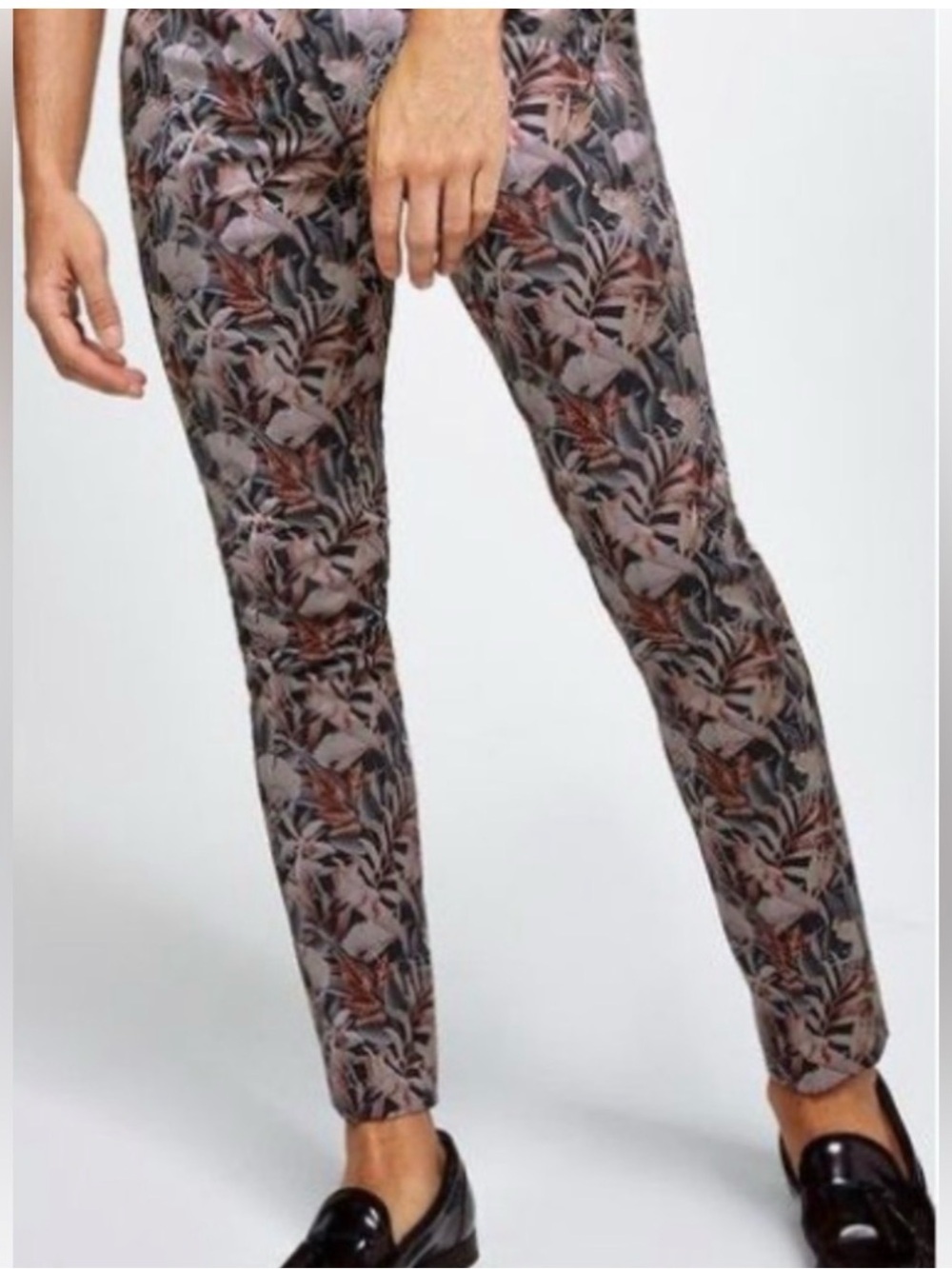 Topman Floral Printed Trousers in Multi-Color